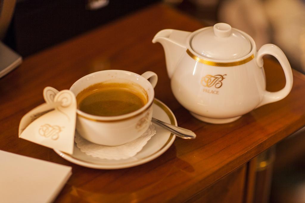 Tb Palace Hotel & Spa Jūrkalne エクステリア 写真